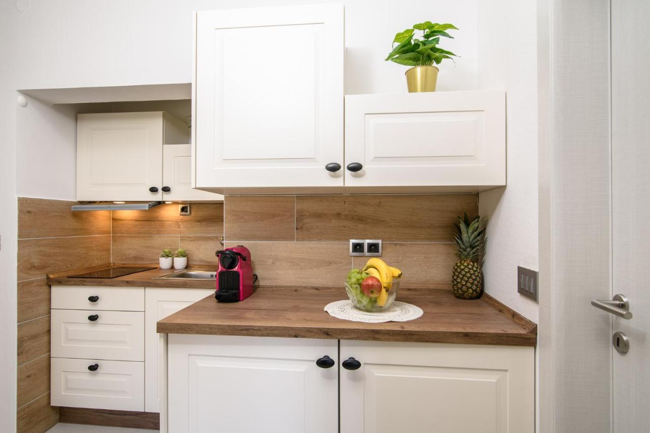 Apartments Kristo Трогир Экстерьер фото