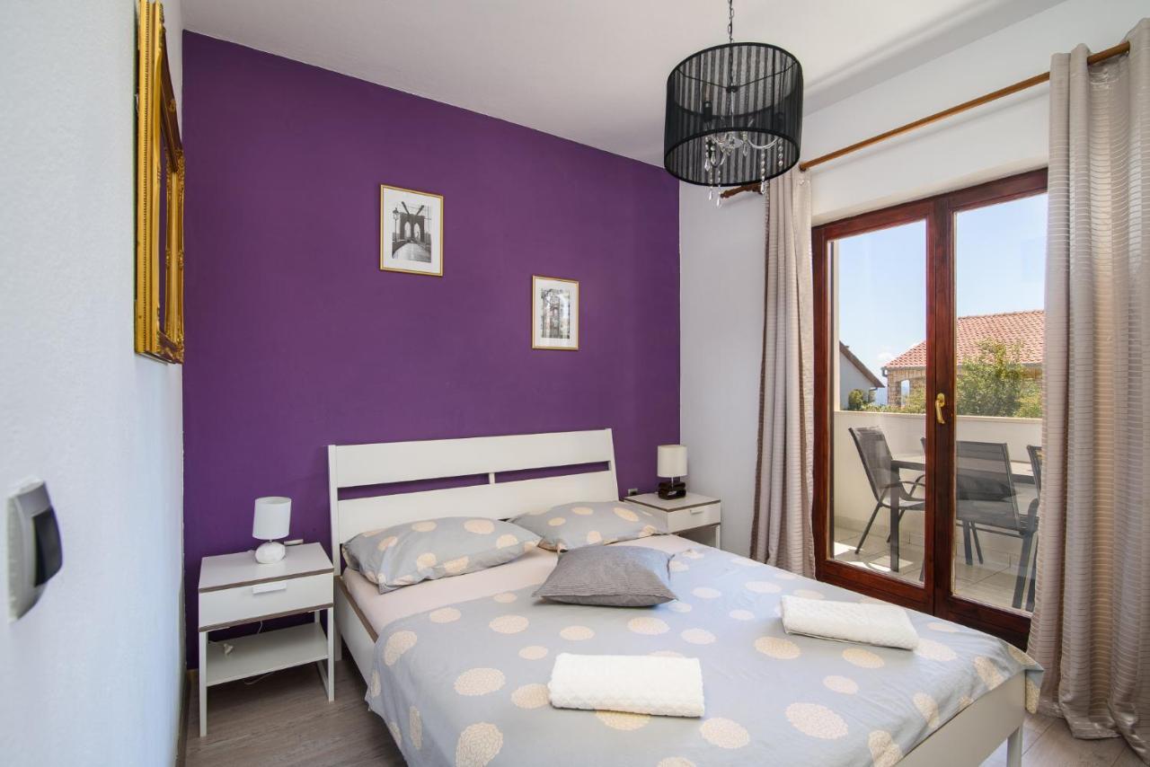 Apartments Kristo Трогир Экстерьер фото