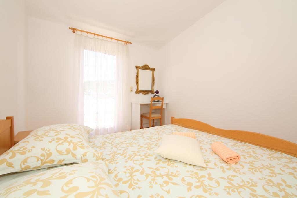 Apartments Kristo Трогир Экстерьер фото